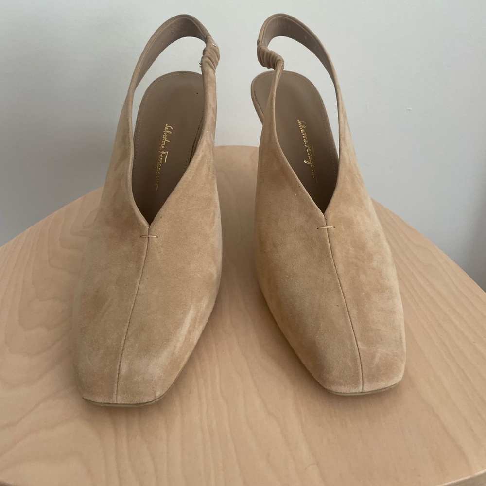 Ferragamo F-HeelBeige Suede 100mm Slingback Pumps 8